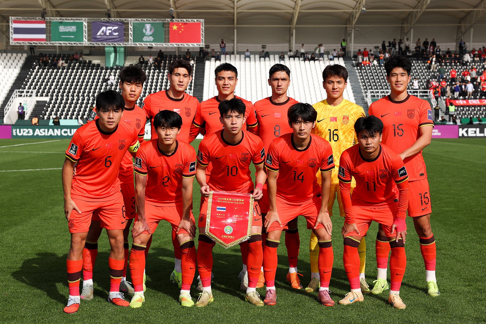 许利民：几名伤员还没完全恢复 球队困难时期大家请战欲望都很强