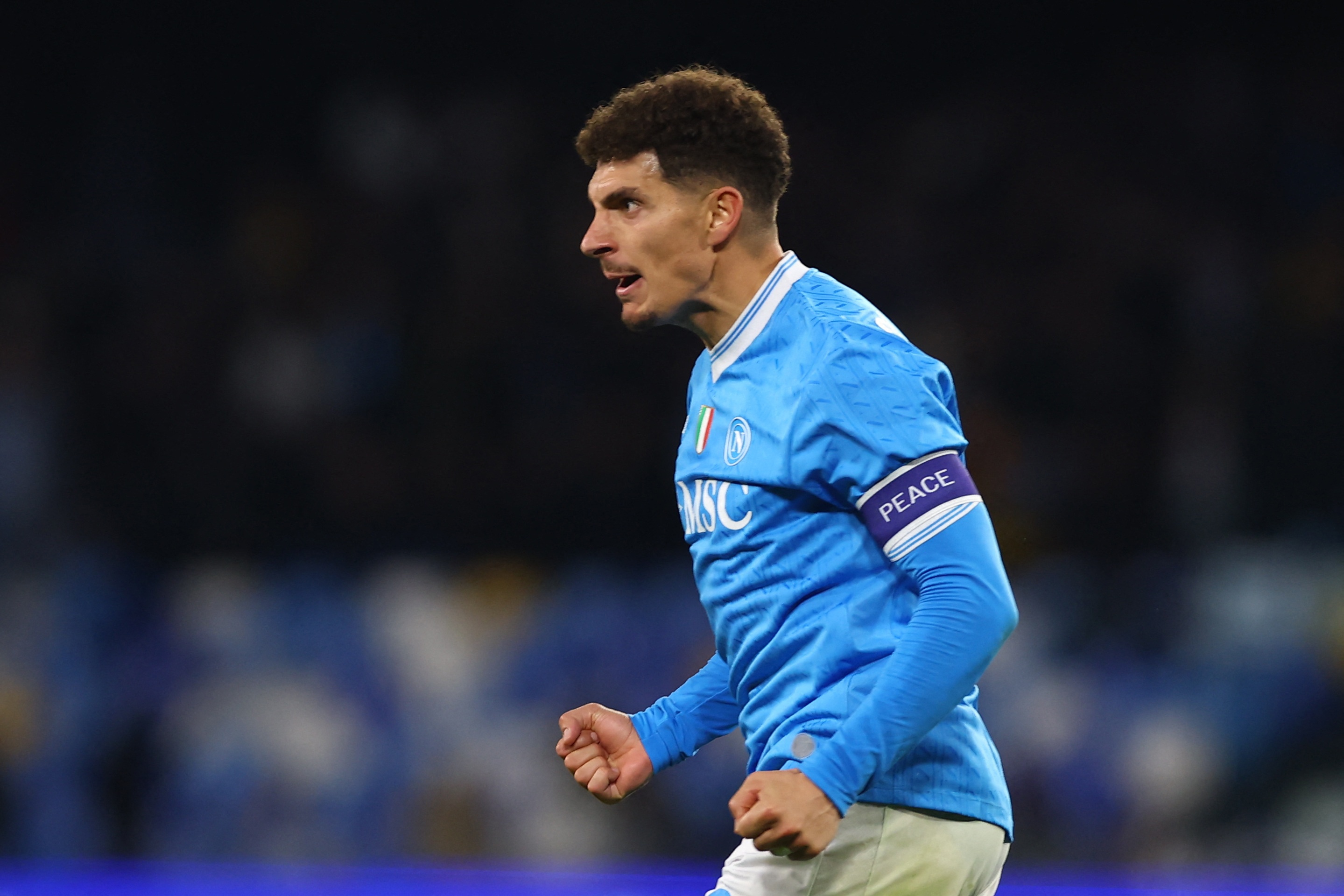 赫拉德·马丁谈未来：绝对不会加盟皇马，有些东西是金钱买不到的